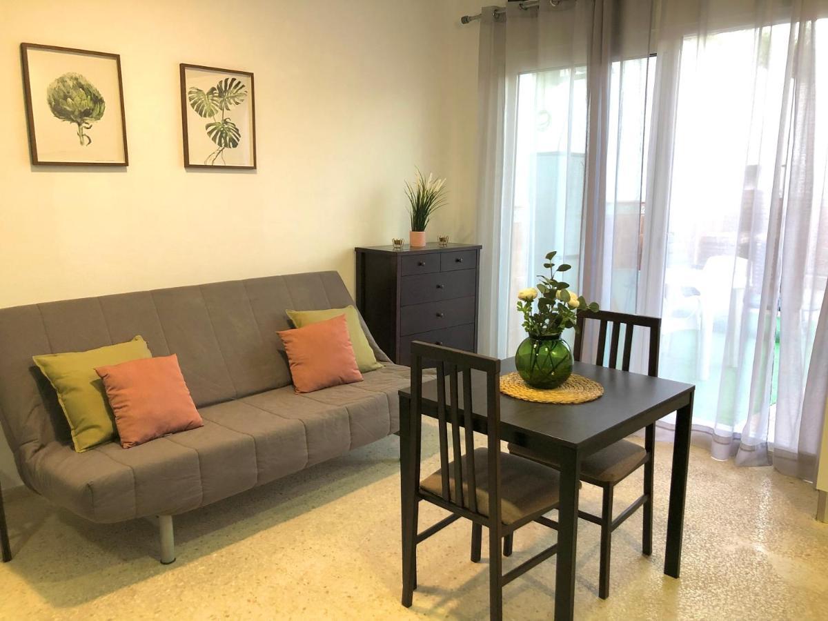 Apartamento Con Piscina En Ciudad Jardin Málaga Esterno foto